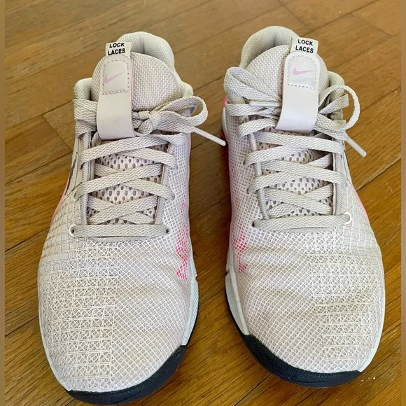 Nike Metcon 8 - Picture 3 of 9
